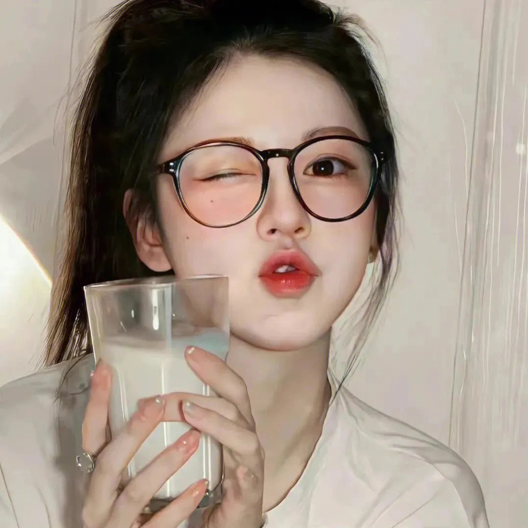 没事儿偷着乐